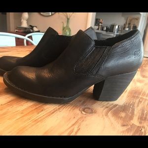Black Genuine Leather Born booties size 8.5